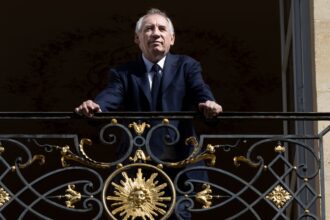 french pm francois bayrou expected to be ousted in confidence vote 68bea2742e63b