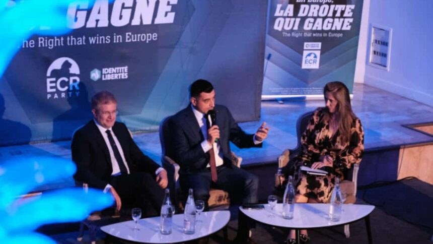 George Simion, la întâlnirea conservatorilor europeni din Paris: „Mă bucur enorm că partidele de dreapta obțin victorii în întreaga Europă.” 1 george simion la evenimentul conservatorilor europeni de la paris sunt foarte bucuros ca in toata europa partidele de dreapta castiga alegerile 68ced4f540047