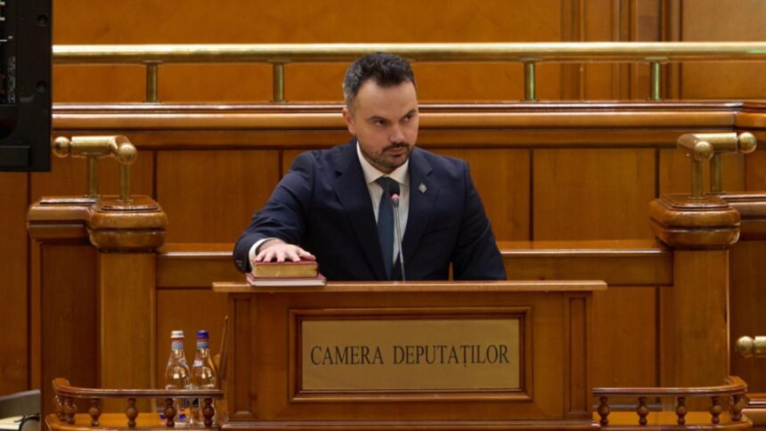 George Simion, vizat de amenințări asemănătoare cu cele adresate lui Charlie Kirk. Mesajul de avertizare al deputatului Fabian Radu (AUR) 1 george simion tinta unor amenintari in stilul charlie kirk avertismentul deputatului fabian radu aur 68c7ccbb35e46