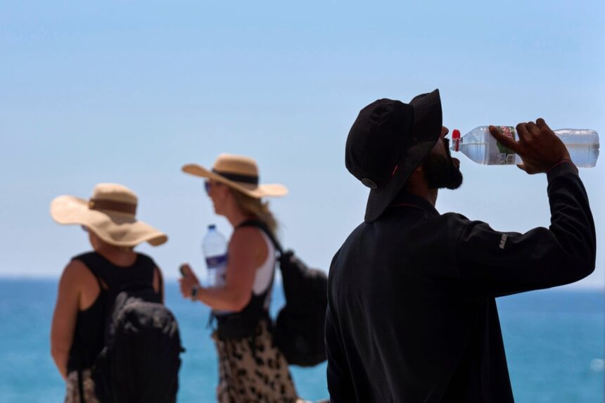 Încălzirea globală provocată de om a stat la baza a două treimi dintre decesele cauzate de caniculă în Europa în această vară 1 human made global warming caused two in three heat deaths in europe this summer 68ca34567a670