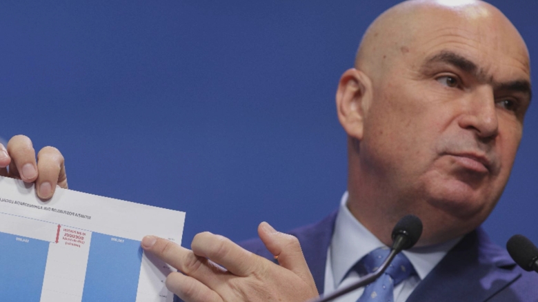 Ilie Bolojan, după aprobarea pachetului de măsuri împotriva sărăciei în Parlament: "Este necesară o reducere a personalului! Resursele se pierd într-o fundătură." 1 ilie bolojan dupa ce a trecut prin parlament pachetul 2 de masuri ale saraciei trebuie sa facem reduceri de personal banii se duc intr o gaura neagra cati oameni vor fi dati afara 68b6a85125b7b