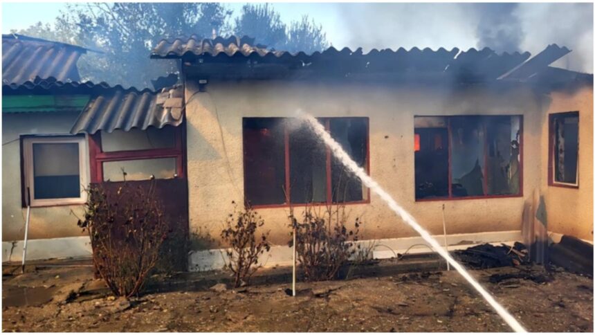 Flăcări devastatoare în Giurgiu: 11 gospodării în pericol, iar trei case au suferit daune severe 1 incendiu masiv de vegetatie in giurgiu flacarile s au extins la 11 gospodarii trei case au fost grav afectate 68bb30b378bd8