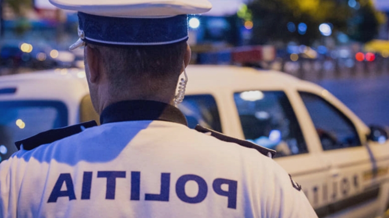 Conflict violent într-un spital din Hunedoara: un polițist atacat în încercarea de a calma situația 1 incident grav intr un spital din hunedoara politist injunghiat in timp ce incerca sa aplaneze un conflict 68bc2a2ab9b4f