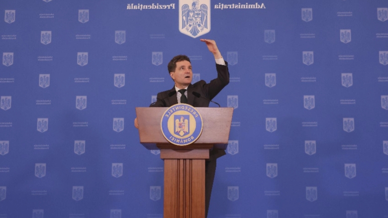 Întâlnire crucială la Cotroceni: Nicușor Dan convoacă liderii Coaliției pentru a discuta despre reforma administrativă și disponibilizări 1 intalnire de foc la cotroceni nicusor dan ii baga pe liderii coalitiei in sedinta reforma in administratie si disponibilizarile pe agenda 68b6944771ef7