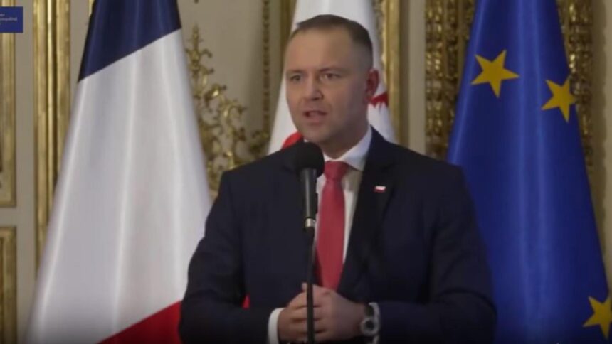 Polonia îndeamnă aliații NATO să se mobilizeze pentru confruntare 1 liderul poloniei cere membrilor nato sa se pregateasca de razboi 68caab83433a7