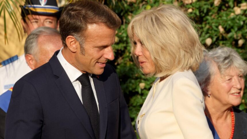 Macron, obligat să demonstreze în instanță identitatea de gen a soției sale, cu ajutorul probelor științifice și al imaginilor 1 macron nevoit sa probeze in fata instantei ca sotia sa este femeie avocatii vor folosi dovezi stiintifice si fotografii 68cbc6235bff7