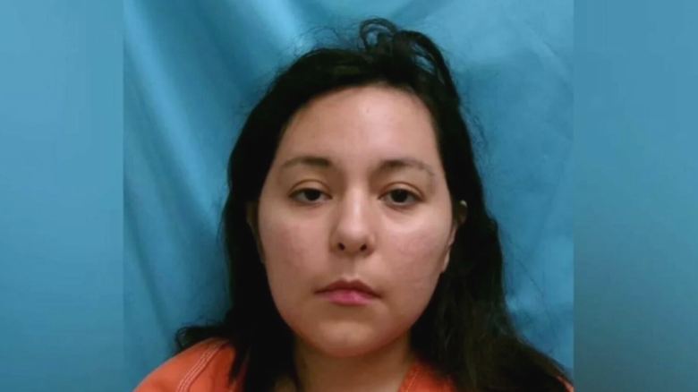 Mamă în fața justiției: Vanessa a abandonat bebelușul într-o mașină la căldură extremă pentru a merge la fast-food 1 mama acuzata de crima vanessa si a lasat bebelusul la peste 35 de grade celsius intr o masina si a mers la fast food 68bac9246c98b