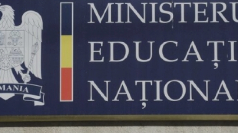 Ministerul Educației garantează plata integrală a salariilor profesorilor și a burselor pentru elevi și studenți până la sfârșitul anului 1 ministerul educatiei salariile prefesorilor si bursele elevilor si studentilor vor fi platite integral pana la finalul anului 68b6a28c9ada5