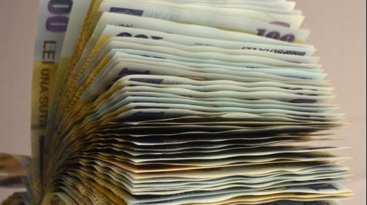 Schimbări semnificative în sistemul Pilonului II de pensii: cine are dreptul să încaseze suma integrală dintr-o dată? 1 modificare majora la proiectul pilonului ii de pensii ce categorie poate retrage intreaga suma intr o singura transa 68daac547e192