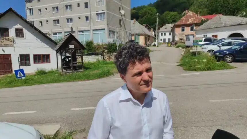 Nicușor Dan, demolat de avocatul Toni Neacșu: O ignoranță uluitoare din partea unui adevărat specialist în litigii 1 nicusor dan facut praf de avocatul toni neacsu incredibila ignoranta din partea cuiva care poate fi calificat drept procesoman 68c2cc60df200