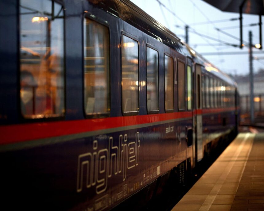 Trenurile nocturne care leagă Parisul, Berlinul și Viena se opresc din cauza reducerii finanțării din partea Franței 1 night trains linking paris berlin and vienna to halt as france cuts funding 68da9fd45641a