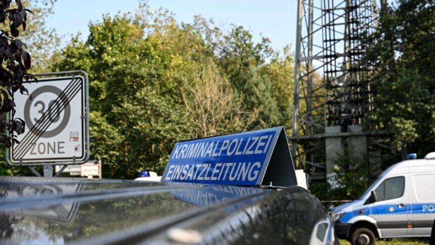 Cortina întunericului peste Berlin: poliția investighează o posibilă acțiune de sabotaj cu implicații politice 1 pana de curent masiva la berlin politia nu exclude un sabotaj motivat politic 68c0343eb9806