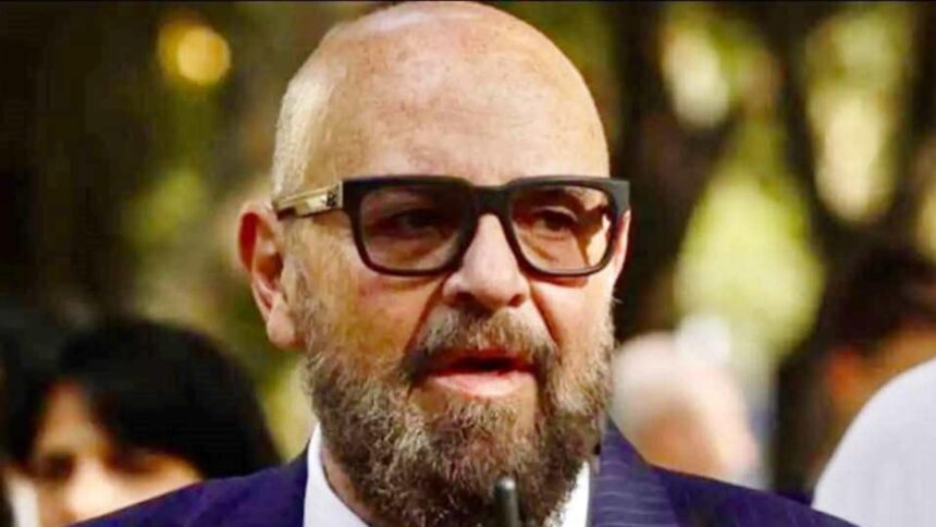 Piedone îndeamnă la acțiune împotriva sistemului: „Alătură-te schimbării.” 1 piedone suna chemarea la lupta impotriva sistemului fii parte din schimbare 68d3bc3cf0f3c