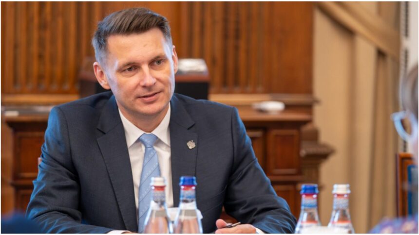 Președintele Senatului își exprimă optimismul asupra viitorului coaliției: „Cu siguranță, trebuie să continuăm, indiferent de circumstanțe.” 1 presedintele senatului despre viitorul coalitiei cu siguranta ar trebui sa mearga mai departe indiferent de situatie 68d14610f38eb