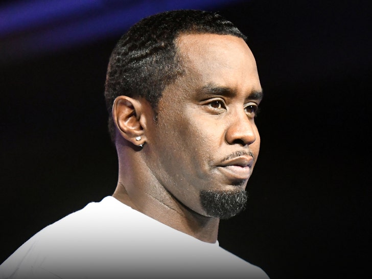 Procurorii solicită instanței o pedeapsă de peste 11 ani de închisoare pentru Diddy 1 prosecutors urge judge to sentence diddy to more than 11 years in prison 68dbd76bbbdf9