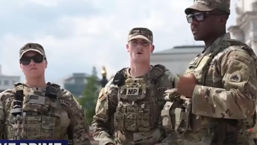 Demonstrație în Washington, D.C., împotriva deciziei lui Trump de a mobiliza Garda Națională în oraș 1 protest in washington dc fata de mobilizarea garzii nationale in oras de catre trump video 68bc964c0f48e