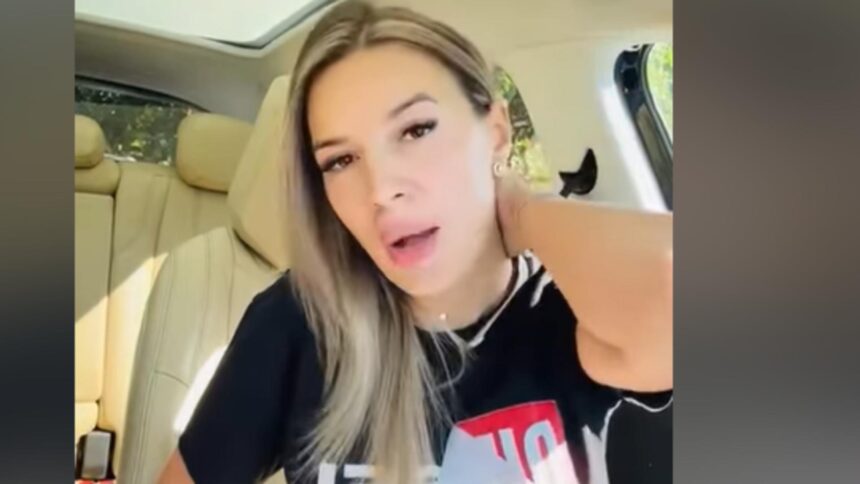 Reacția surprinzătoare a artistei de muzică populară după ce a fost prinsă furând: „Am luat parfumuri și cleme de păr pentru micul meu băiat. La Poliție s-au amuzat.” 1 reactia incredibila a cantaretei de muzica populara prinsa la furat in magazin am furat parfumuri pentru baiatul meu cel mic niste clame de par la politie s a ras 68cbe81bde861