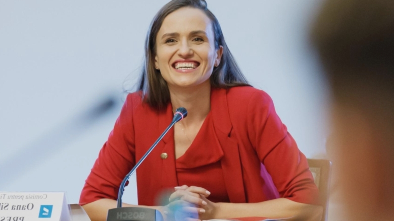 Diplomația României sub lupă: Oana Țoiu și investigațiile de la Ministerul Afacerilor Externe 1 rezista de la externe se lauda pe facebook cu anchetele facute diplomatia romaniei pe ultimul loc in agenda oanei toiu 68bb01b8d0839