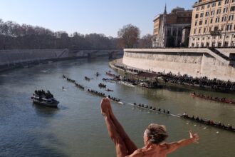 rome mayors claim of swimmable tiber in five years met with scepticism 68c3093ee4c11