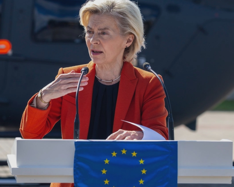 Rusia este bănuită că a blocat semnalul GPS al avionului care o transporta pe Ursula von der Leyen 1 russia suspected of jamming gps on plane carrying ursula von der leyen 68b599db0e4e9