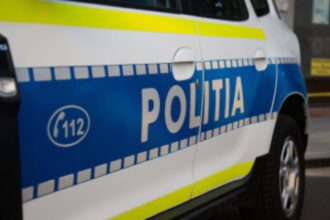 scandal intr un autobuz din baia mare un adolescent de 15 ani a agresat calatorii si soferul apoi a fugit 68d6e5cc4d0c3