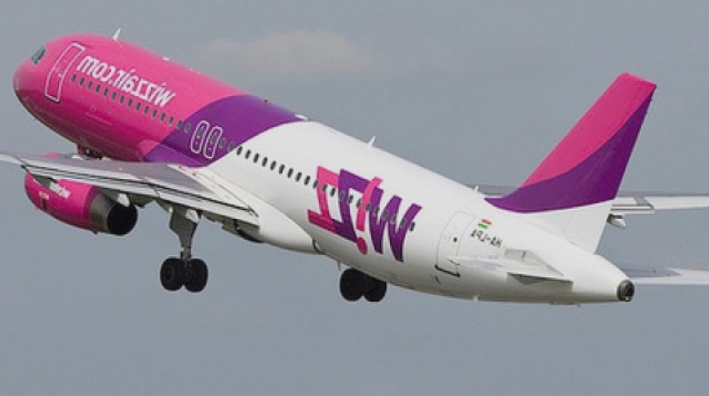 Întâmplare șocantă pe zborul Bruxelles-București! Un român a stârnit panică în rândul pasagerilor: „Rușine celor vaccinați!" 1 scandal la bordul unei aeronave bruxelles bucuresti un roman a creat panica printre pasageri rusine vaccinatilor 68b57edf14799