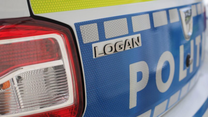 Momente șocante pe străzile din Capitală: un șofer străin și un tânăr, agresați de un bărbat furios, cu intervenția a doi polițiști în timpul liber 1 scene socante in traficul din capitala un sofer strain si un adolescent loviti de un barbat furios au intervenit doi politisti aflati in timpul liber 68c00fe0a6d4a