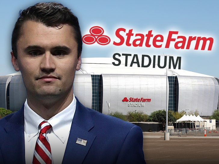 Serviciile Secrete îl rețin pe un bărbat înarmat care se dă drept polițist la memorialul lui Charlie Kirk 1 secret service detains armed man posing as law enforcement at charlie kirk memorial site 68ceeb3beb95f