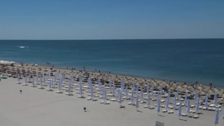 Litoralul românesc se confruntă cu o vară sub așteptări: hotelurile își închid porțile începând cu 1 septembrie 1 sezon estival slab pe litoralul romanesc de la 1 septembrie mai multe hoteluri anunta ca isi inchid portile 68ba62028787a