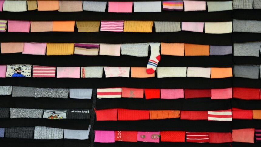 O istorie de aproape un secol se încheie: o imensă fabrică din România își trage obloanele 1 sfarsitul unei ere o fabrica mare din romania isi inchide portile dupa aproape un secol de activitate 68d4243fefea2