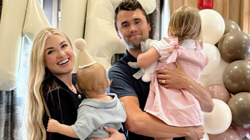 Soția lui Charlie Kirk își exprimă dragostea: a fost un tată și un soț deosebit 1 sotia lui charlie kirk mesaj emotionant a fost tatal si sotul perfect 68c5414a9a1bc