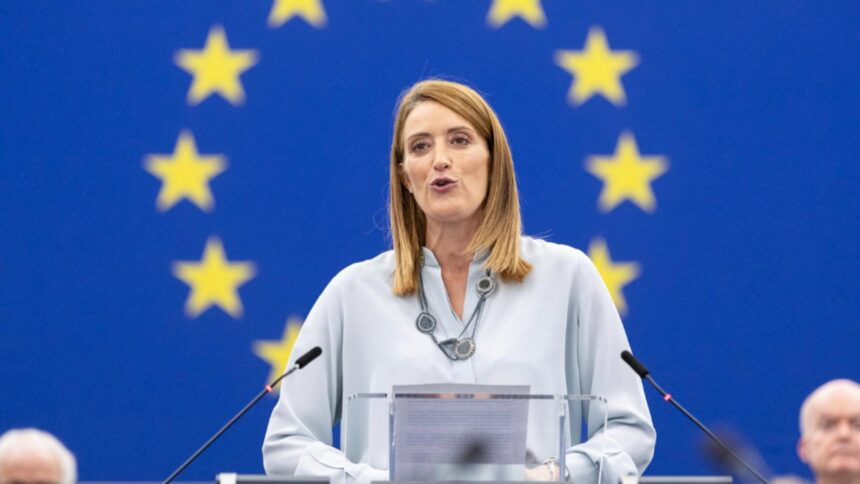 Conflicte în Parlamentul European: Charlie Kirk, lipsit de omagiul solicitat de conservatori - un moment de reflecție 1 tensiuni in parlamentul european charlie kirk nu primeste omagiul cerut de conservatori un minut de reculegere 68c2dc8c77609