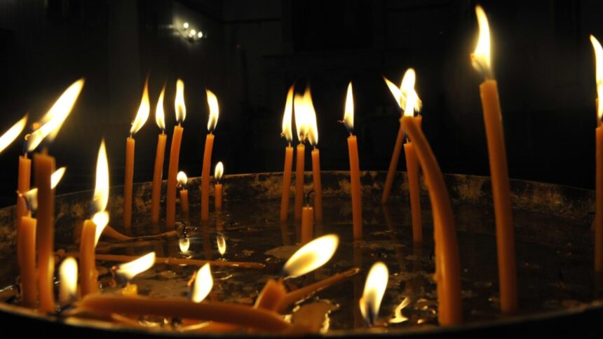 Dramă în lumea fotbalului: a decedat la doar 41 de ani! S-a prăbușit pe teren după ce a marcat golul meciului 1 tragedie in fotbal a murit la doar 41 de ani s a prabusit pe teren dupa ce a dat gol 68cb8c0a61275