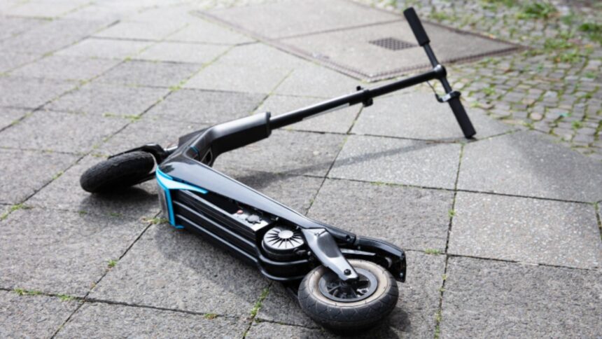 Dramă în Neamț: Un tânăr de 15 ani își pierde viața într-un accident cu trotineta electrică 1 tragedie in judetul neamt un adolescent de 15 ani a murit dupa ce a cazut de pe o trotineta electrica 68c97fd2c1514