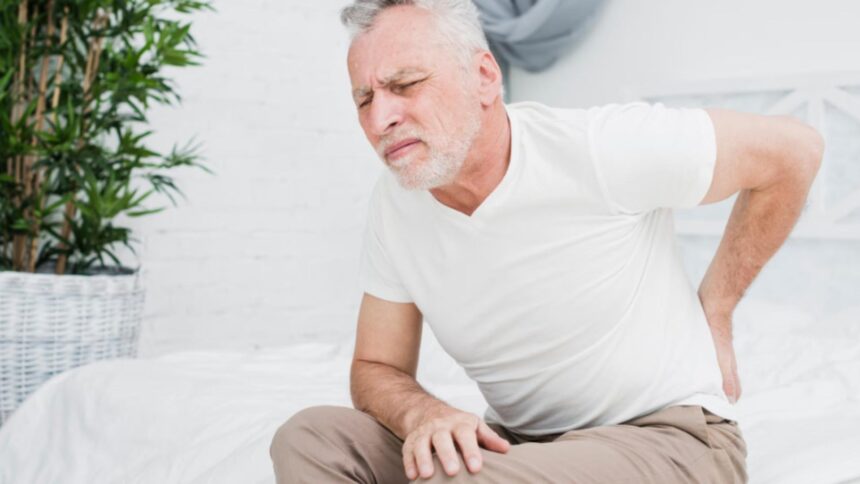 Secretul medicilor pentru eliberarea de durerile de spate: importanța posturii corecte 1 trucul recomandat de medici ca sa scapam de durerile de spate totul tine de postura corpului 68c2ea9e6587f