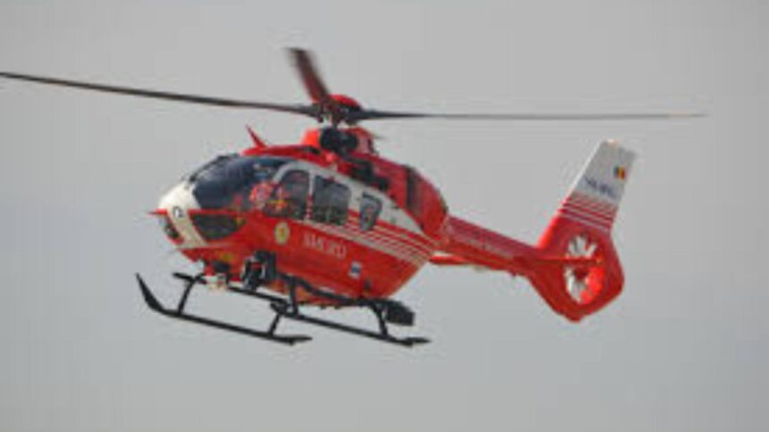 Un adolescent de 19 ani, salvat cu elicopterul SMURD după o cădere de la 7 metri înălțime 1 un tanar de 19 ani transportat cu elicopterul smurd la spital dupa ce a cazut de la 7 metri inaltime 68bea6be04209