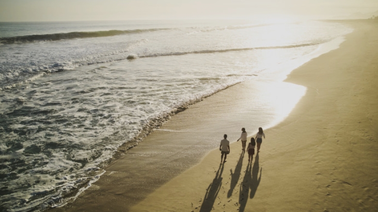 Litoralul românesc, sub presiune: hotelierii iau măsuri radicale începând cu 1 septembrie, după încasări dezamăgitoare 1 video sezon slab pe litoralul romanesc decizia drastica luata de hotelieri de la 1 septembrie dupa incasarile mult sub asteptari 68b9113fe0589