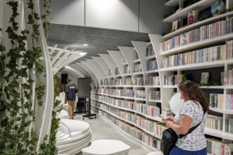 warsaw opens metro station express library to get commuters off their phones 68bd63168ea82