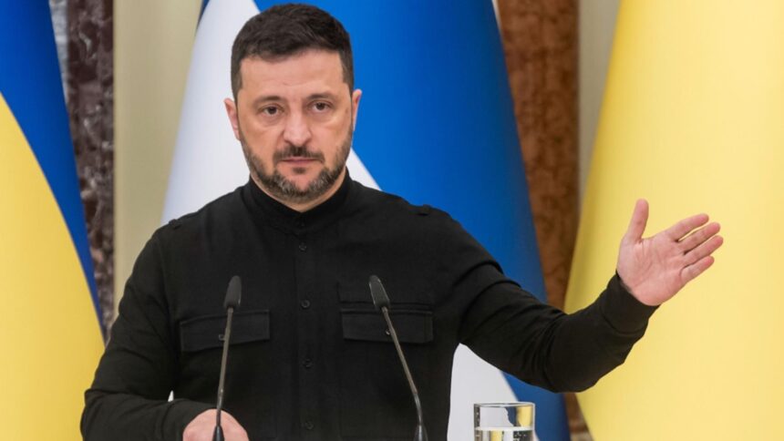 Zelenski răspunde incursiunii dronei rusești în România, dezvăluind informații nepublicate de MApN 1 zelenski reactioneaza la intruziunea dronei rusesti in romania si ofera detalii pe care nu le a dat nici mapn ul 68c5c82f18d79