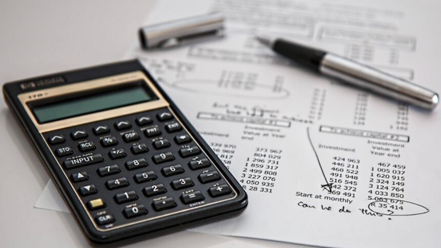 Controale fiscale în forță: ANAF își îndreaptă atenția asupra investitorilor de pe piața de capital, la cererea lui Bolojan pentru suplimentarea bugetului 1 alerta fiscala anaf a lansat un val de controale asupra celor care castiga din investitii bursiere dupa ce bolojan a cerut mai multi bani in buget 68ecdfc1d7fb4