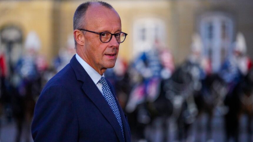 Cancelarul Merz se opune planurilor UE de a elimina motoarele cu combustie până în 2035 1 cancelarul merz ia atitudine impotriva viselor ue de a renunta la interdictia motoarelor pe combustie din 2035 68de4c5106afd