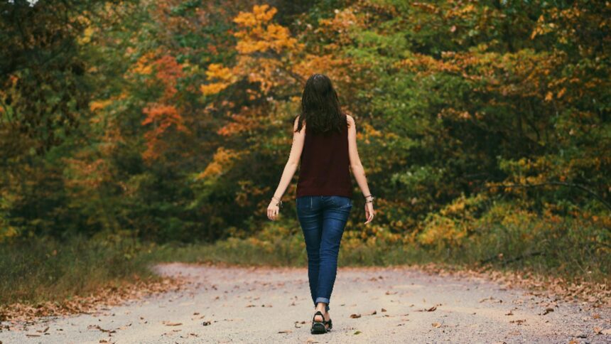 Impactul mersului pe jos asupra creierului: ce se petrece cu adevărat în corpul nostru? 1 ce efecte are asupra creierului mersul pe jos ce se intampla de fapt in organism 68dd1cf5d216e