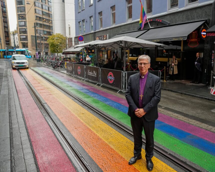 Biserica Norvegiei își cere scuze comunității LGBTQ+ pentru „rușine, suferință și durere profundă” 1 church of norway says sorry to lgbtq people for shame great harm and pain 68f1323eeaa1b