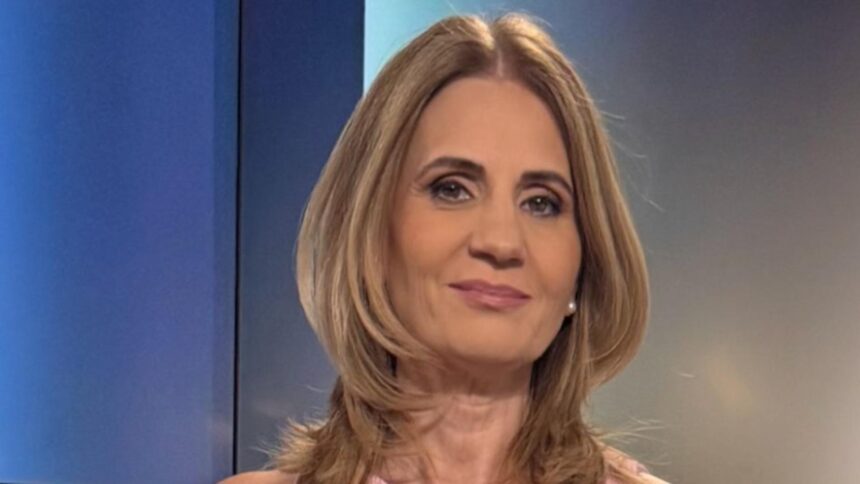 Întorsătura surprinzătoare: Anca Alexandrescu afirmă că Mike Pence a intervenit pentru Ana Birchall în fața Vioricăi Dăncilă 1 dezvaluiri explozive anca alexandrescu sustine ca fostul vicepresedinte american mike pence a intervenit pentru ana birchall pe langa viorica dancila video 68e41497ec0bd