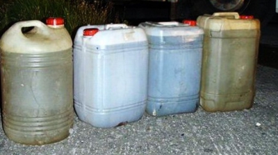 Doi adolescenți de 15 ani, prinși în flagrant după ce au furat 400 de litri de motorină 1 doi minori de 15 ani au fost retinuti pentru furt calificat ar fi sustras 400 litri de motorina 68e137215f2e3