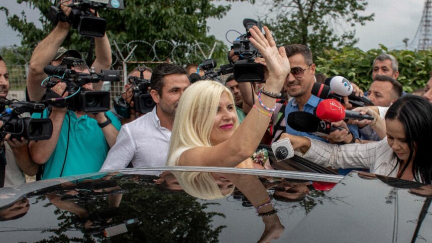 Elena Udrea o descrie pe Alina Bica: „Acum este o persoană eliberată. Cazul ei este o lecție despre abuzurile din sistemul judiciar.” 1 elena udrea despre alina bica acum e un om liber dosarul ei e lectie de abuz in justitie 68e237a02d110