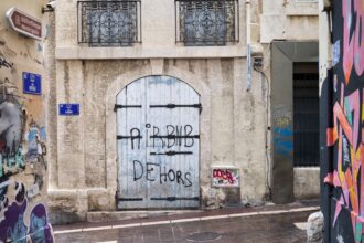 eu executive to propose short term rental rules to tackle social crisis in housing 68ef58c9afc0a