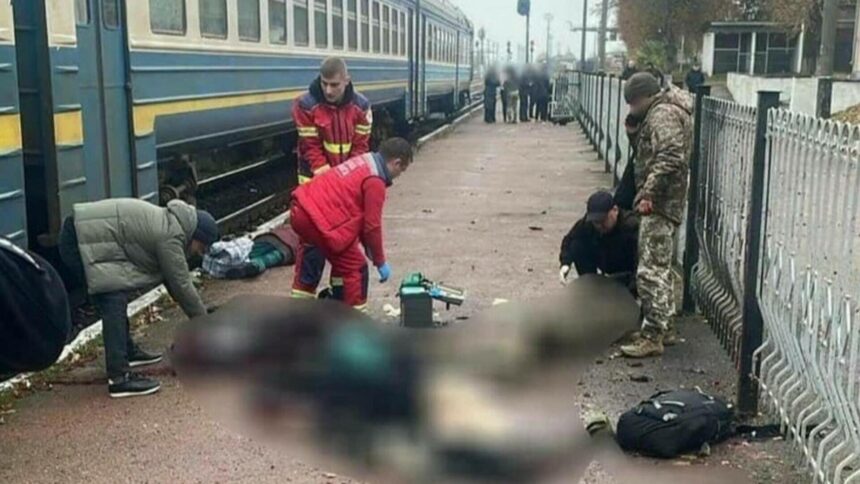 Explozie pe peron în Ucraina: patru morți și 12 răniți 1 explozie pe un peron din ucraina patru persoane au murit si alte 12 au fost ranite 68fbc3d0b9647