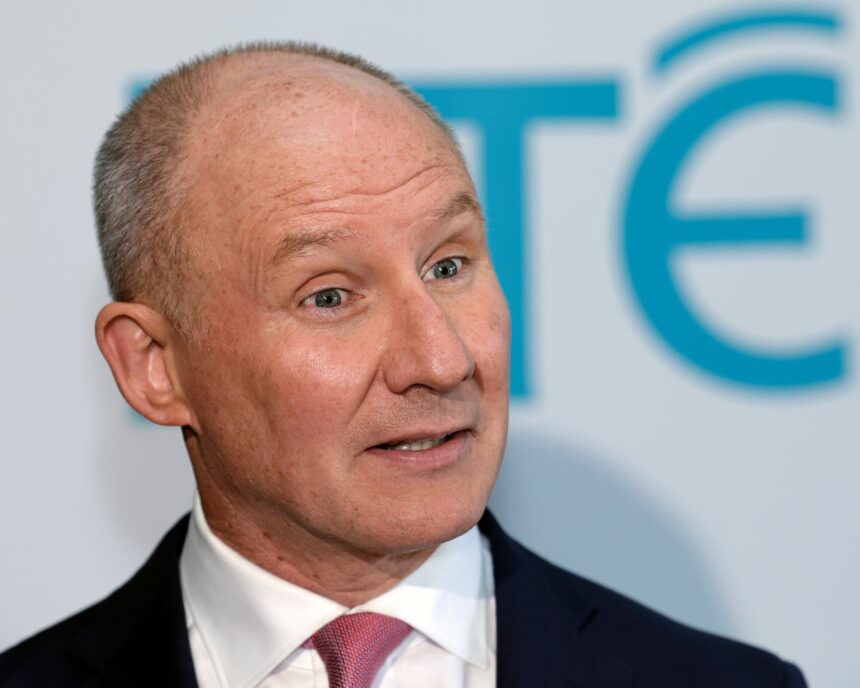 Jim Gavin se retrage din cursa pentru președinția Irlandei, lăsând loc altor aspiranți 1 fianna fails jim gavin withdraws from irish presidential race 68e399d3cd4ef