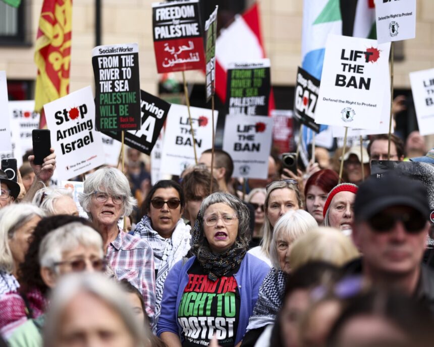 Un fost diplomat britanic contestă interdicția Palestine Action în Scoția 1 former british diplomat challenges palestine action ban in scotland 68e8d670c6d34